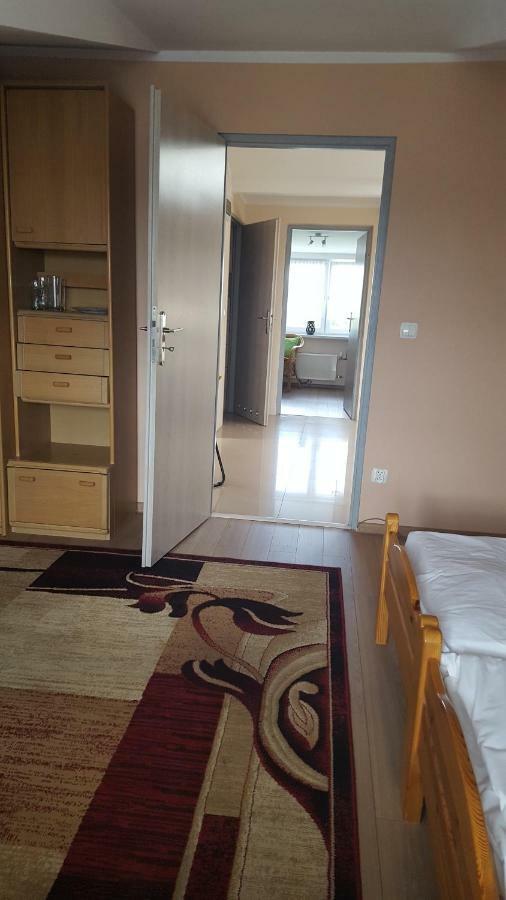 Wiola Apartman Zelistrzewo Kültér fotó